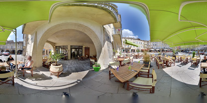 Visite virtuelle 360 de Le café de La Bourse - Nyons