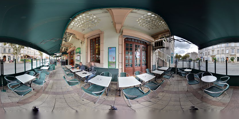 Visite virtuelle 360 de Café du jardin - Privas