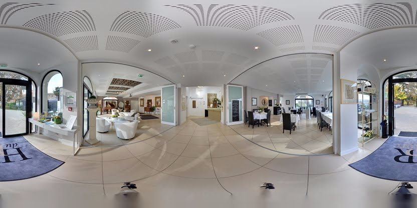 Visite virtuelle 360 de Logis Hôtel Restaurant du Parc - Fontaine de Vaucluse