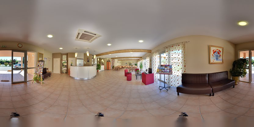 Visite virtuelle 360 de Logis Hôtel la Goutte d'Eau - Pernes-les-Fontaines