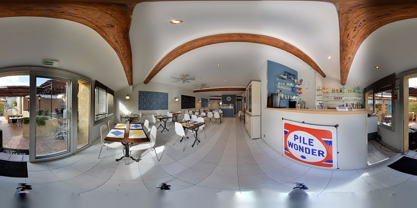 Visite virtuelle 360 de Tifosi - Entraigues-sur-la-Sorgues