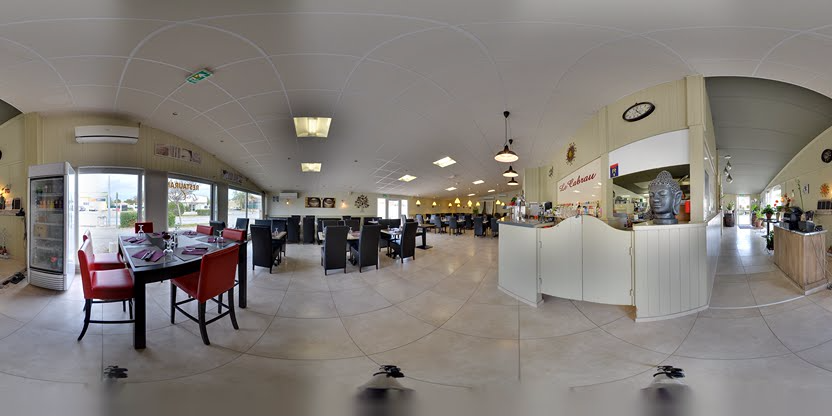 Visite virtuelle 360° de Le Resto du Cabrau à Saint-Martin-de-Crau – Restaurant – Webvisite