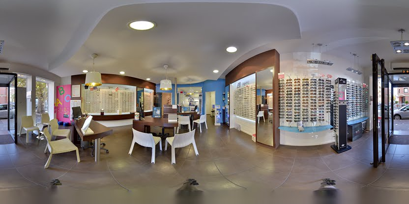 Visite virtuelle 360 de Écouter Voir Optique Mutualiste a Saint-Raphaël - Webvisite