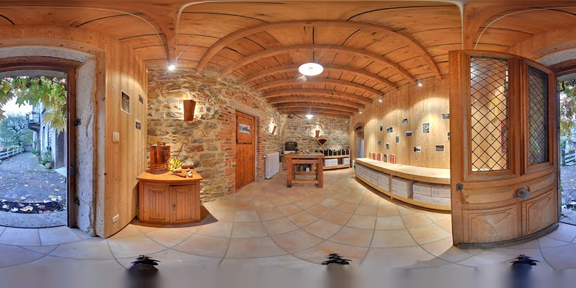 Visite virtuelle 360 de Caveau Thierry Tissot - Vaux-en-Bugey