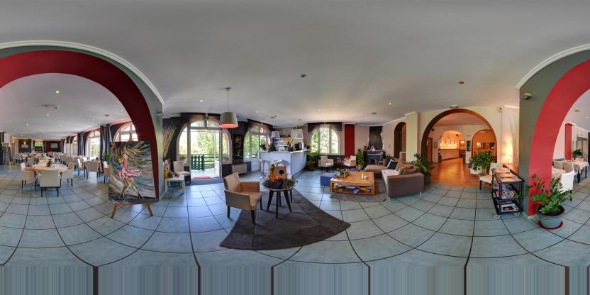 Visite virtuelle 360 de Hôtel le Castel Fleuri - Logis a Saint Jean en Royans - Webvisite