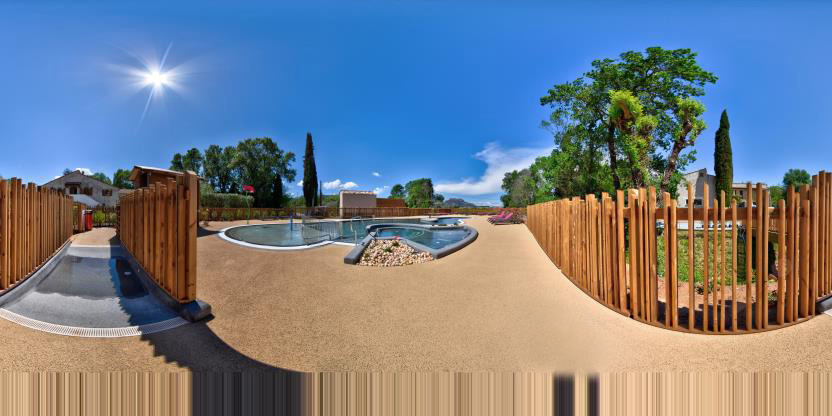 Visite virtuelle 360 de Camping Moulin des Iscles - Roquebrune-sur-Argens