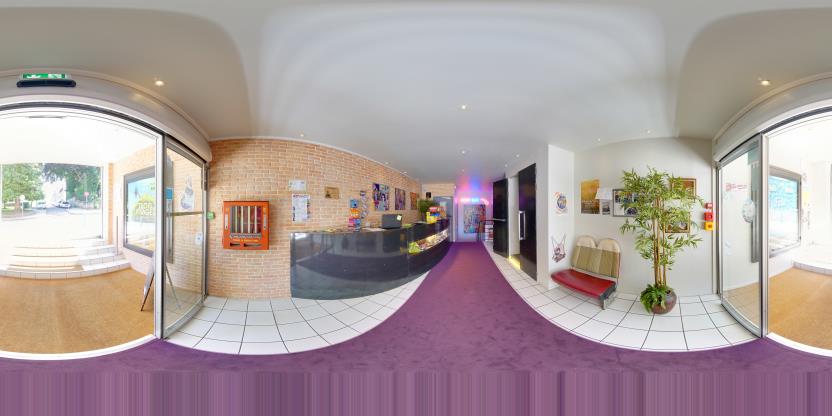 Visite virtuelle 360 de Ciné-Bar Roxy - La Bourboule