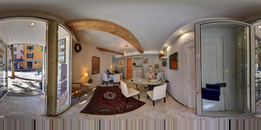 Visite virtuelle 360° de L'Agence Bleue - Cotignac à Cotignac – Agence immobilière – Webvisite