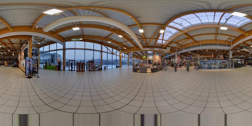 Visite virtuelle 360 de Hyper U Coeur Lozère a Mende - Webvisite