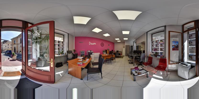 Visite virtuelle 360° de Le Tuc Immo - Lagnieu à Lagnieu – Agence immobilière – Webvisite