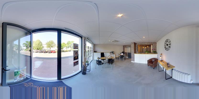 Visite virtuelle 360 de Côté Particuliers à La Chapelle-Saint-Mesmin – Agence immobilière – Webvisite