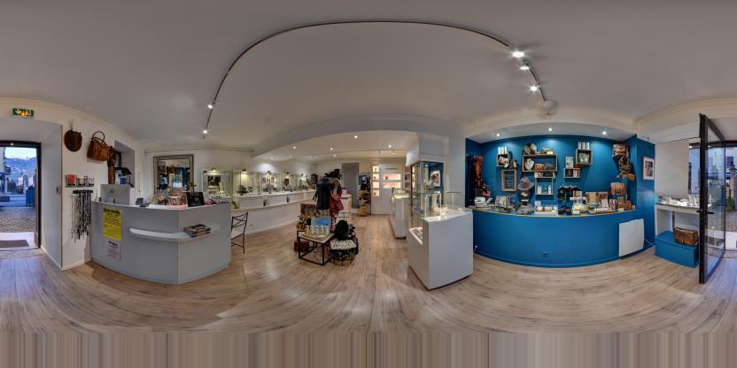 Visite virtuelle 360 de Les Trésors de Malou - Saint-Jean-de-Maurienne