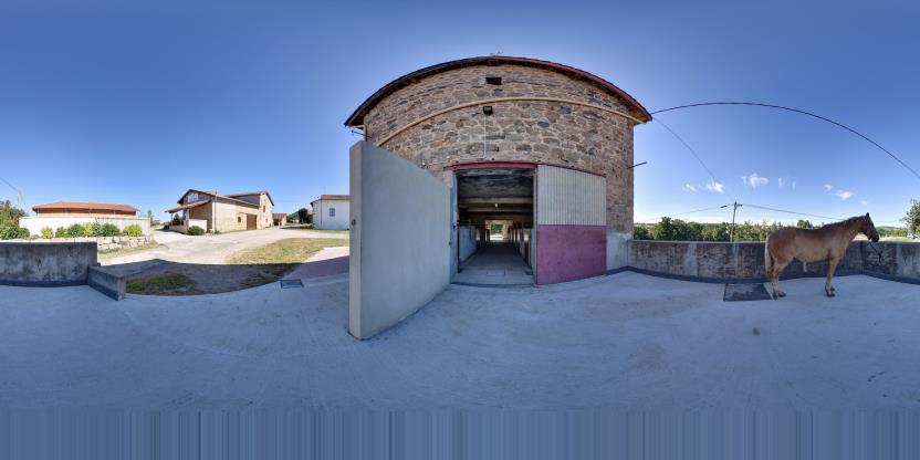 Visite virtuelle 360° de Ferme du Batailly à Saint-Romain-de-Popey – Centre équestre – Webvisite