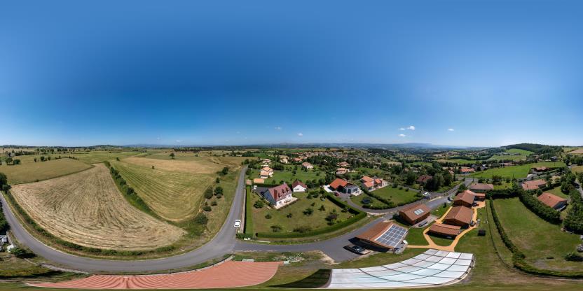 Visite virtuelle 360 de Gîtes Bon Air - Saint-Flour