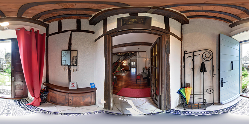 Visite virtuelle 360° de L'Amphitryon à Oloron-Sainte-Marie – Chambre d'hôtes – Webvisite