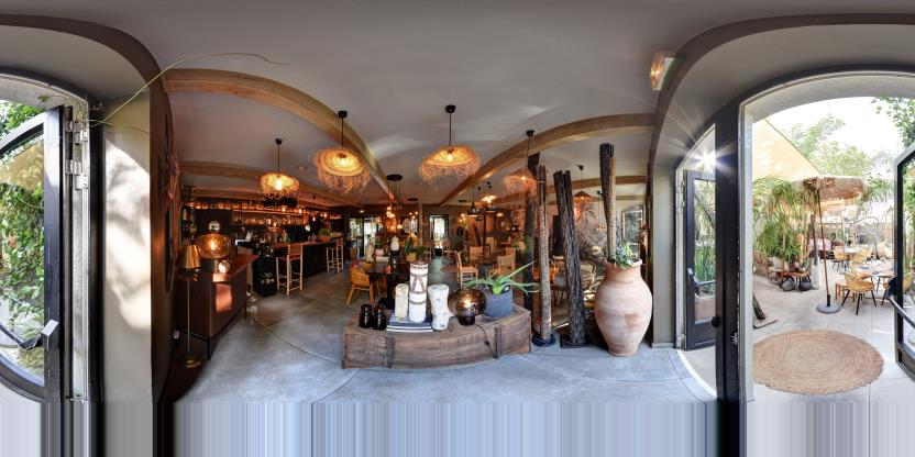 Visite virtuelle 360 de Boem - Aigues-Mortes