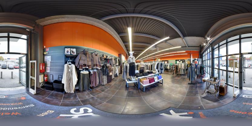 Visite virtuelle 360° de Speak - Le Vigen à Le Vigen – Boutique d'articles de mode – Webvisite