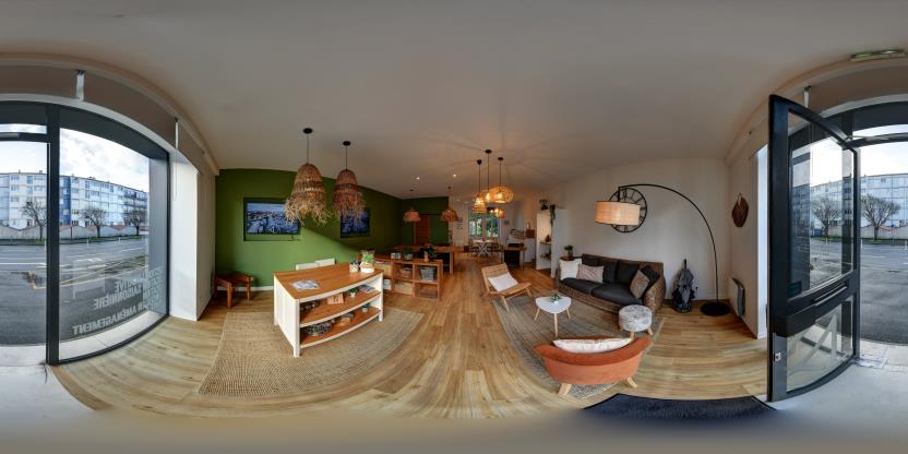 Visite virtuelle 360° de Agence Immobilière L' Atelier Locatif à La Rochelle – Agence immobilière – Webvisite
