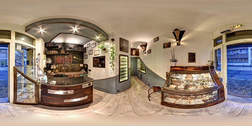 Visite virtuelle 360 de Catharsis Piercings à La Rochelle – Salon de tatouage et piercing – Webvisite