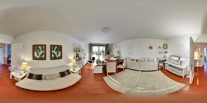 Visite virtuelle 360° de Diane Decrind Création à Villeneuve-Loubet – Boutique d'articles de mode – Webvisite