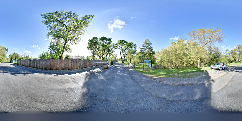 Visite virtuelle 360 de Camping Le Lac Des Varennes - Marçon