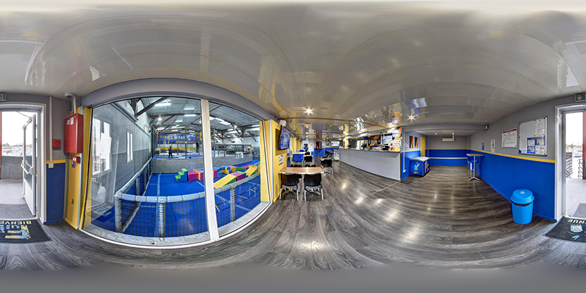 Visite virtuelle 360 de Full in park - Trampoline - La Garde - La Garde