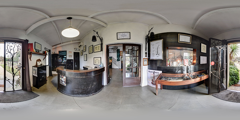 Visite virtuelle 360 de La Forge Ferronnerie d'arts - Pernes-les-Fontaines