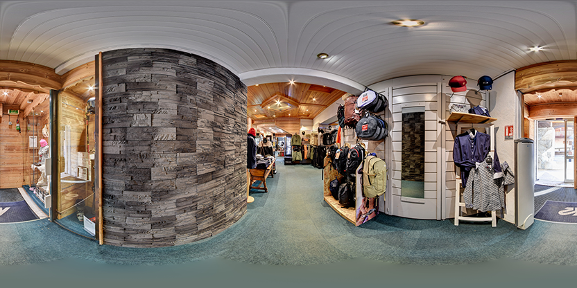 Visite virtuelle 360° de Riquet Sport Village depuis 1948 à La Salle-les-Alpes – Magasin d'articles de sports – Webvisite