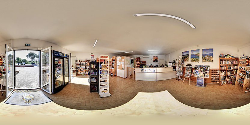 Visite virtuelle 360 de Camping Les Casteillets - Saint-Jean-Pla-de-Corts