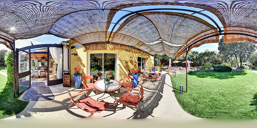 Visite virtuelle 360 de Logis Hôtel la Bastide de Grignan et la Chênaie Restaurant - Grignan