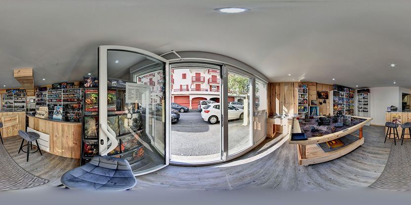 Visite virtuelle 360 de L'Antre des Geeks - Hendaye