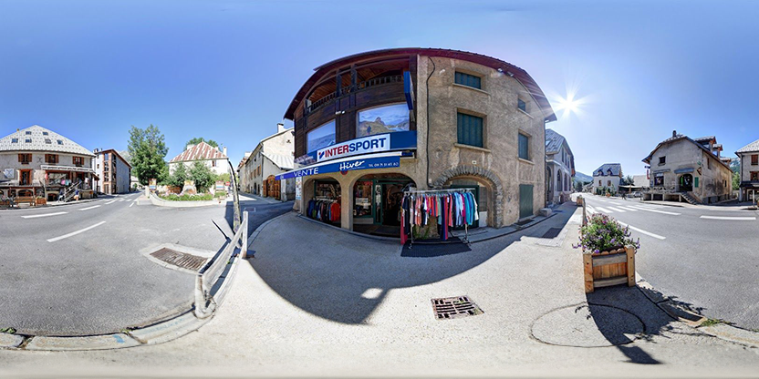 Visite virtuelle 360° de Intersport Montagne à Le Monêtier-les-Bains – Magasin d'articles de sports – Webvisite