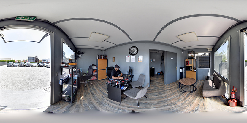Visite virtuelle 360° de Ammor Auto à Coignières – Garage – Webvisite