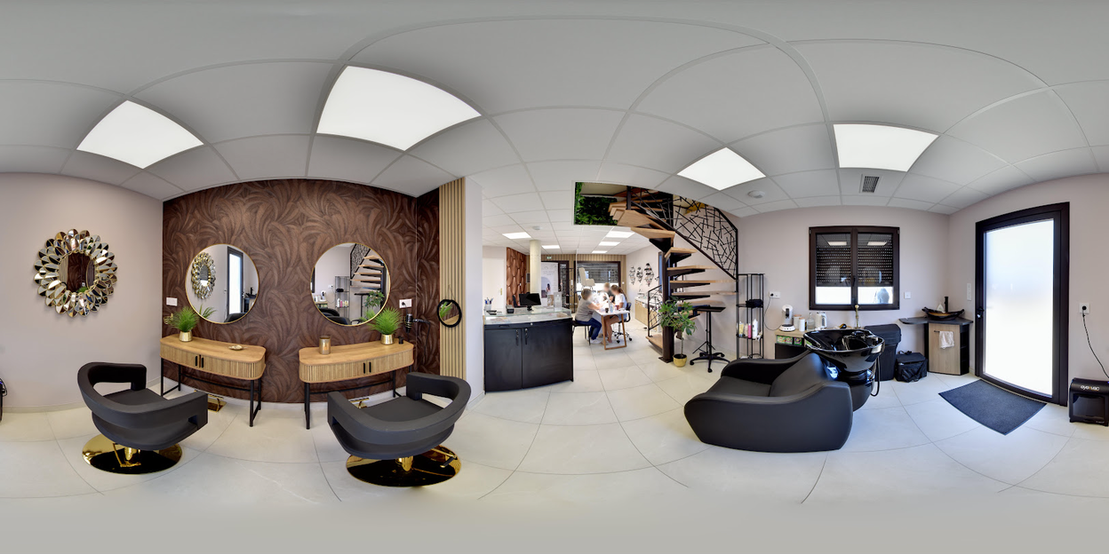 Visite virtuelle 360 de Betty Signature a Savigny-en-Véron en Centre-Val de Loire - Webvisite