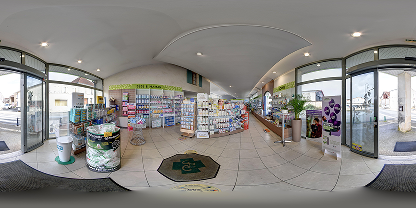 Visite virtuelle 360° de Pharmacie Couprie - Brizambourg à Brizambourg – Pharmacie – Webvisite
