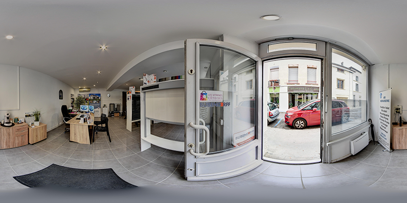 Visite virtuelle 360° de A.B menuiserie installateur fenêtre RGE volet roulant à la cote saint andree – Menuisier – Webvisite