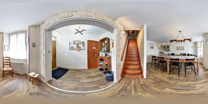 Visite virtuelle 360° de La dentelle du Camino à Saugues – Chambre d'hôtes – Webvisite