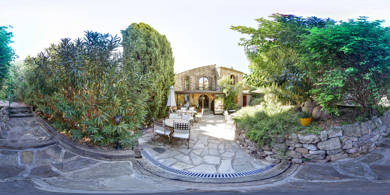 Visite virtuelle 360 de Villa Arca à Les Arcs – Chambre d'hôtes – Webvisite
