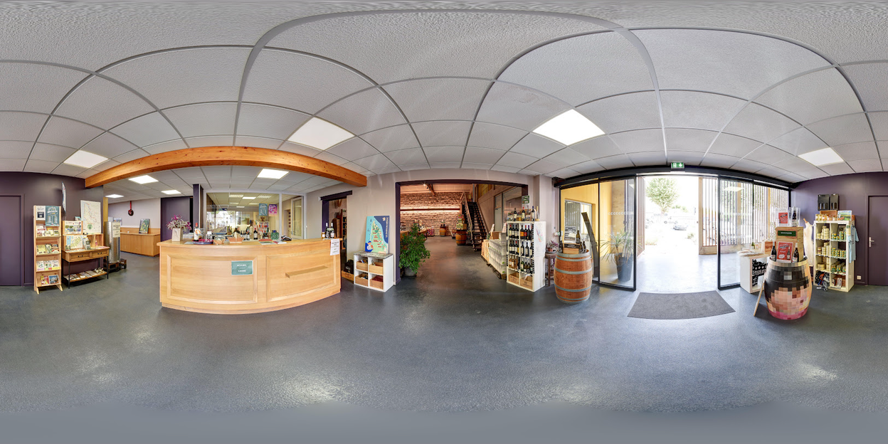 Visite virtuelle 360 de Vignerons Associés Boutique Grand Listrac a Listrac-Médoc - Webvisite